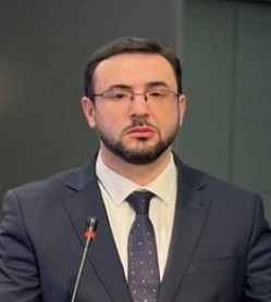 Dr. Sərxan Əmirquliyev