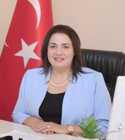 Prof. Aynur Feyzioğlu